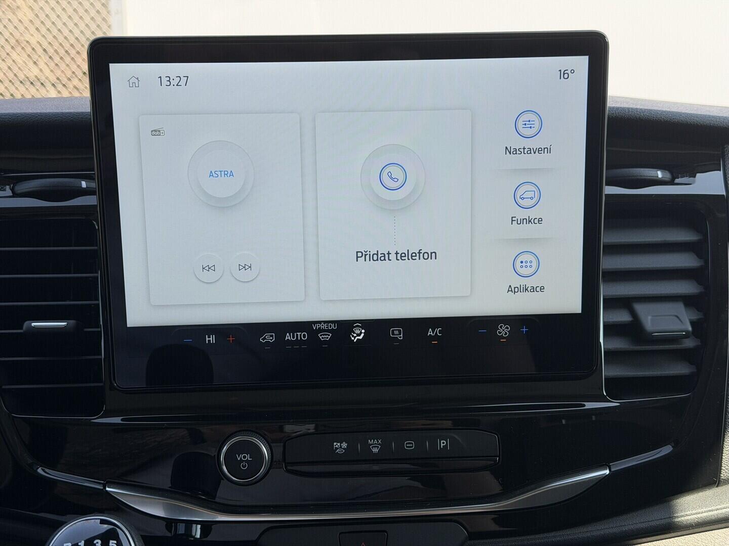 OG51001993_27.webp_Transit Van V363 ICA3 Van 2,0 EcoBlue 96 kW