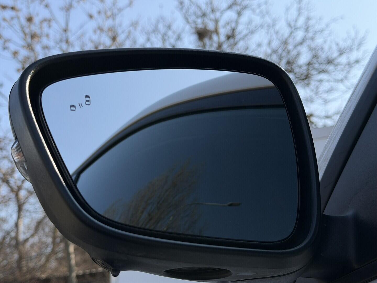 OG51002022_14.webp_Kuga Sound Edition 2,5 Duratec Hybrid (PHEV) 178 kW