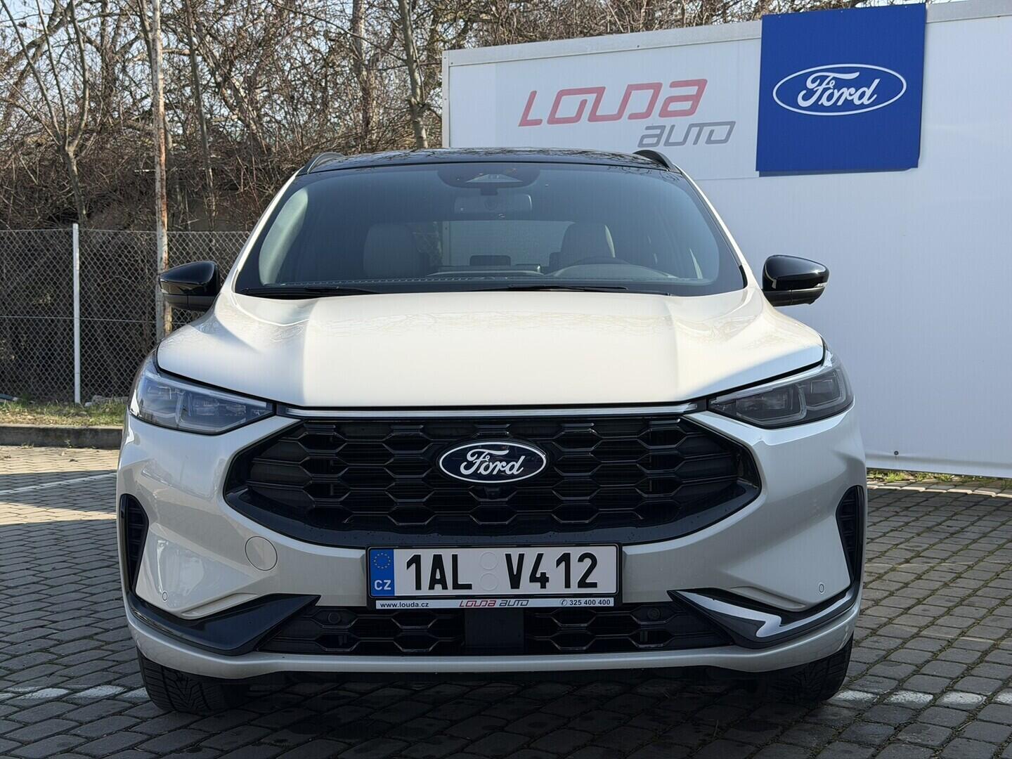 OG51002022_42.webp_Kuga Sound Edition 2,5 Duratec Hybrid (PHEV) 178 kW