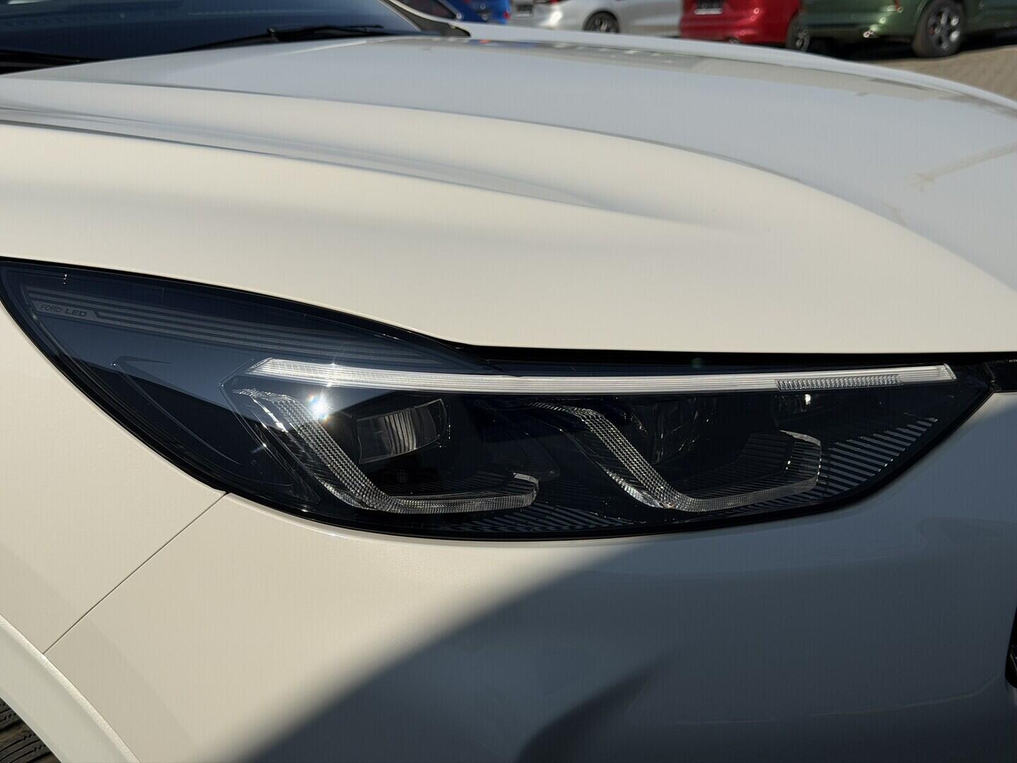 OG51002022_43.webp_Kuga Sound Edition 2,5 Duratec Hybrid (PHEV) 178 kW