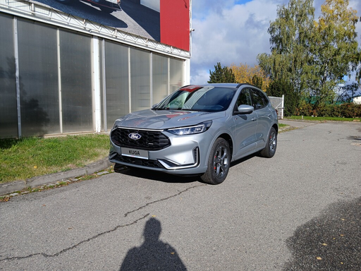 Kuga 2,5 Duratec Hybrid (HEV) 134 kW