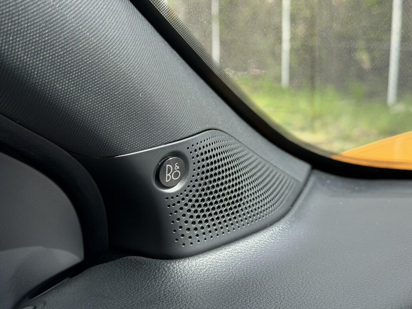 OG51002228_35.webp_Ranger Double Cab 3,0 EcoBlue V6 176 kW