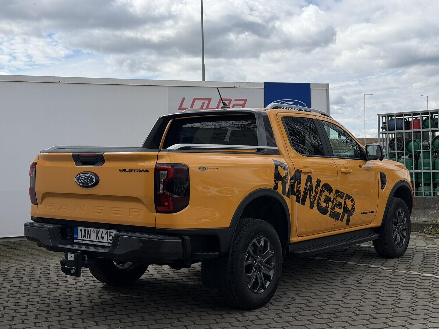 OG51002228_37.webp_Ranger Double Cab 3,0 EcoBlue V6 176 kW