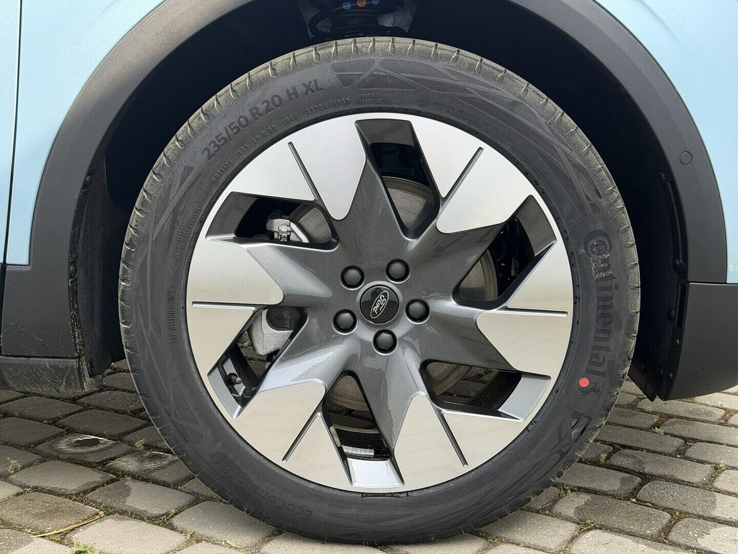 OG51002244_22.webp_Elektrický Explorer SUV 77 kWh,0 PRODLOUŽENÝ DOJEZD 210 kW