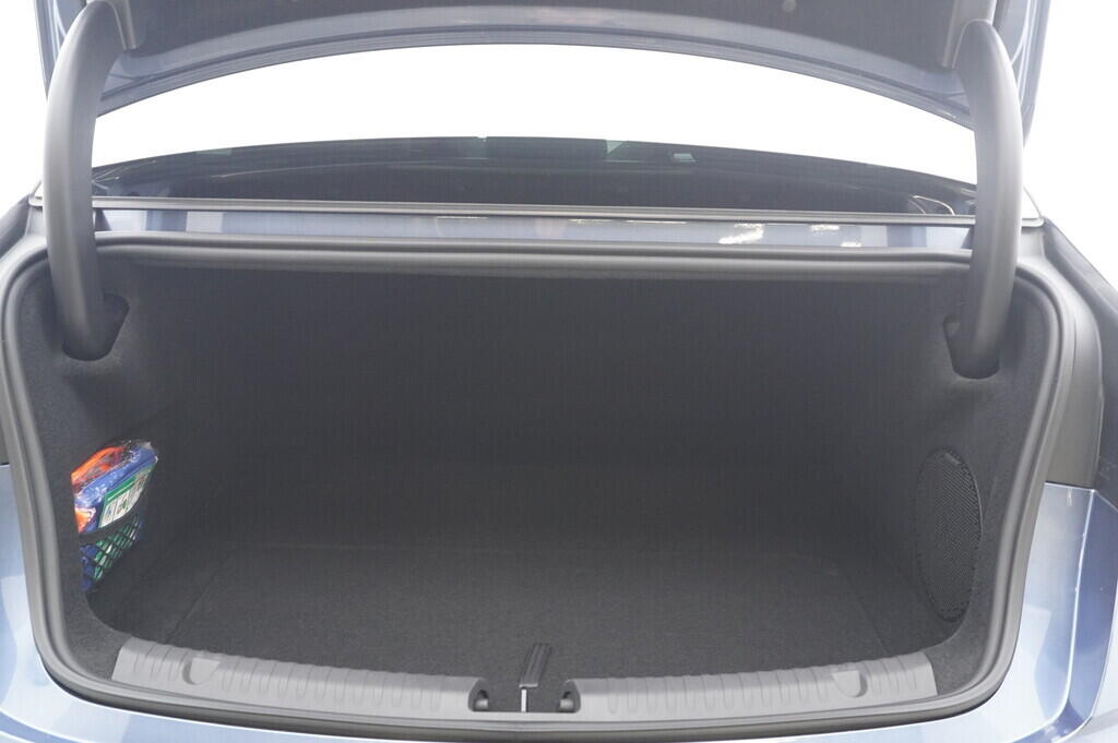 OH08300001_45.webp_Seal Excellence AWD 82,5 kWh 390 kW