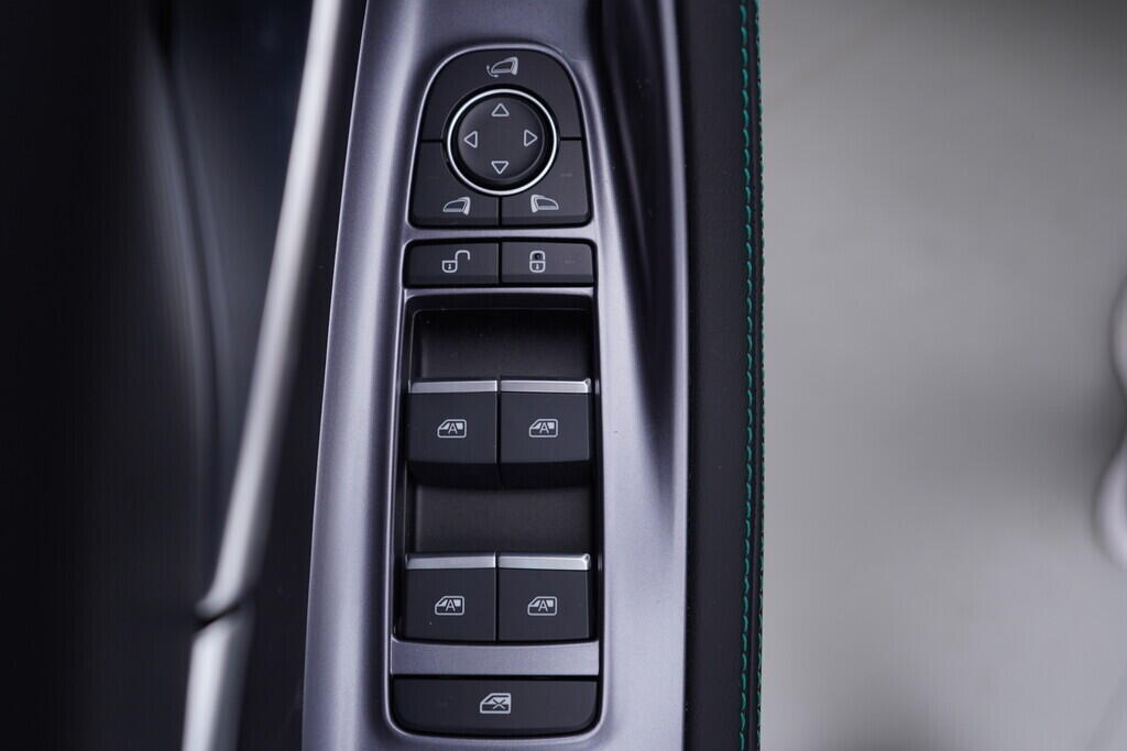 OH08300029_20.webp_SEAL U DMi Boost 160  kW