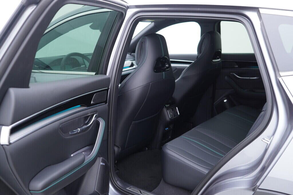 OH08300029_35.webp_SEAL U DMi Boost 160  kW