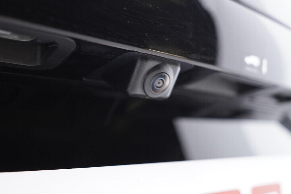 OH08300031_40.webp_SEAL U DMi Design plug-in hybrid 238 kW