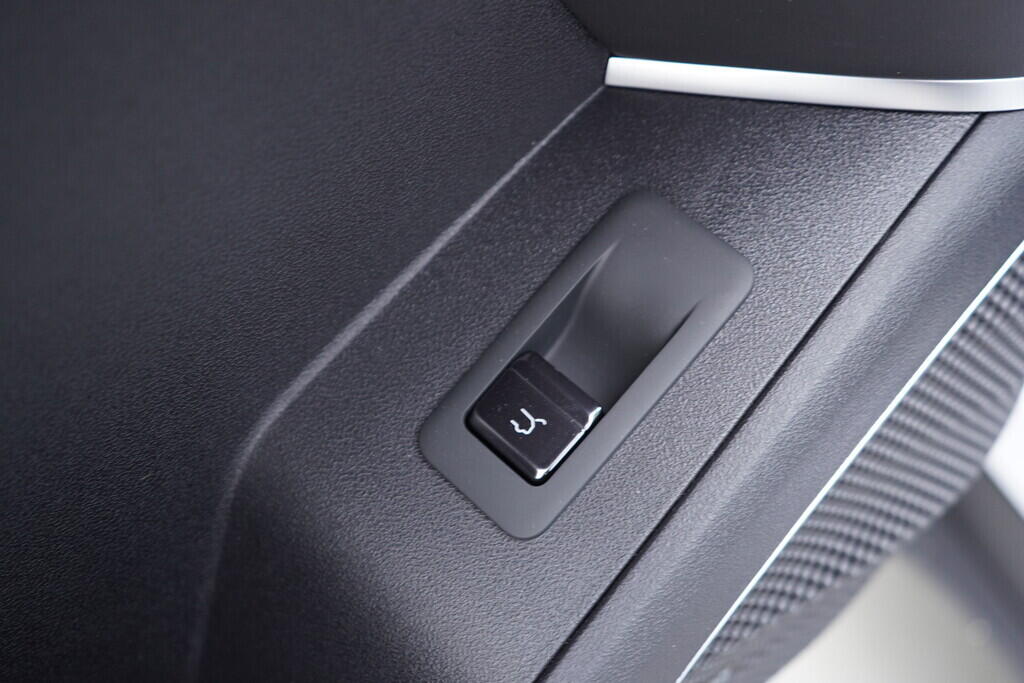 OH08300070_21.webp_SEALION 7 Excellence AWD 91,3 kWh 390 kW