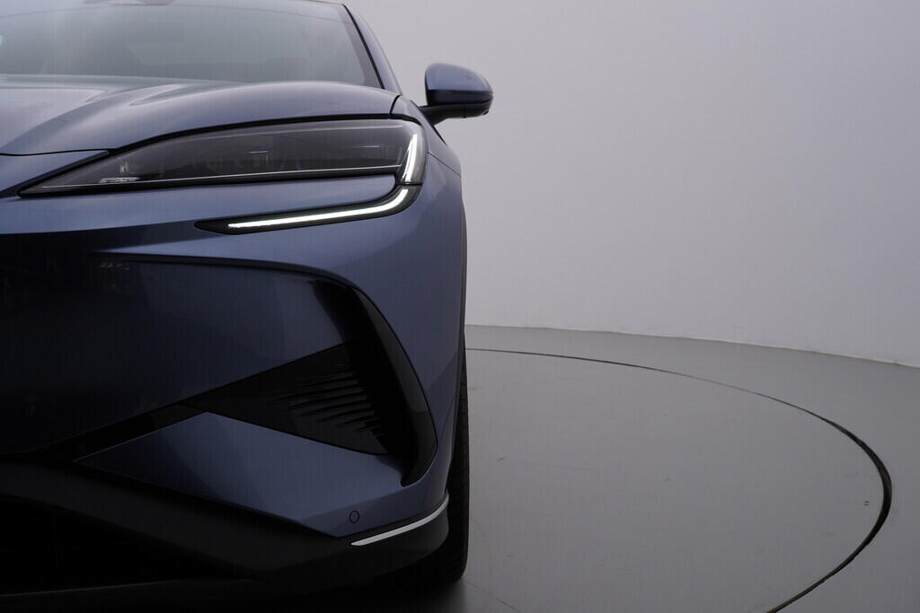 OH08300071_39.webp_SEALION 7 Excellence AWD 91,3 kWh 390 kW