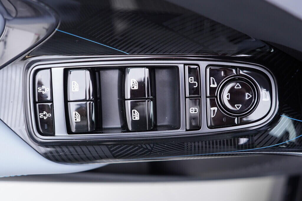 OH08300081_20.webp_Seal Excellence AWD 82,5 kWh 390 kW