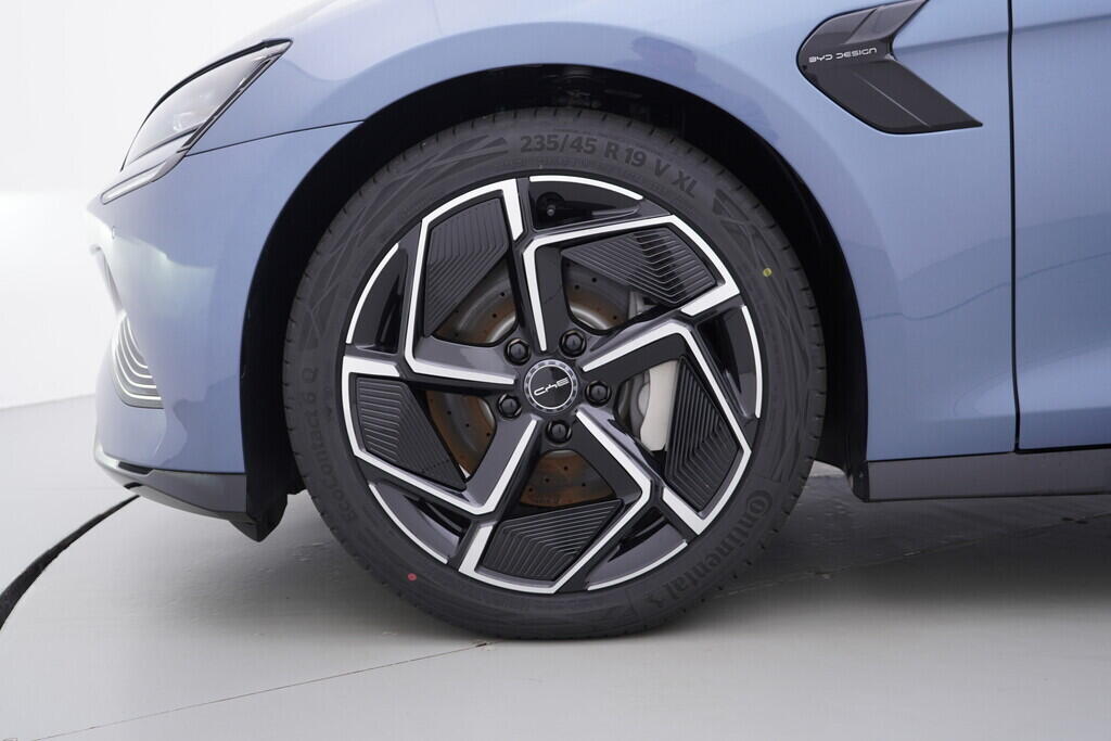 OH08300081_40.webp_Seal Excellence AWD 82,5 kWh 390 kW