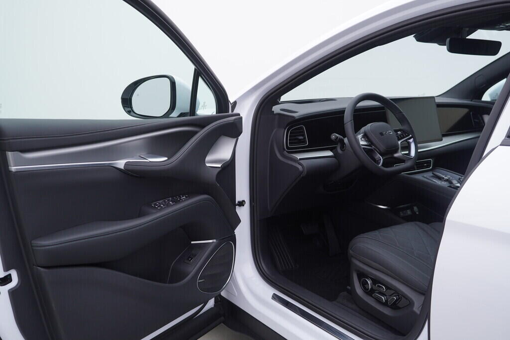 OH08300082_18.webp_SEALION 7 Excellence AWD 91,3 kWh 390 kW