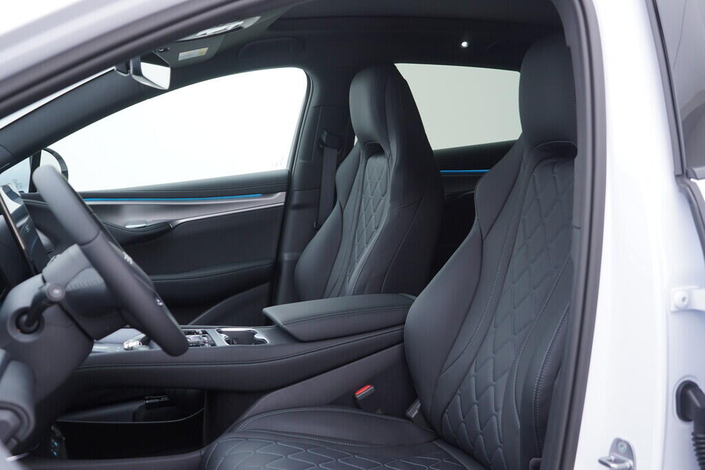 OH08300082_25.webp_SEALION 7 Excellence AWD 91,3 kWh 390 kW