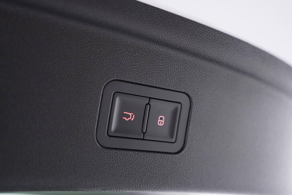 OH08300082_38.webp_SEALION 7 Excellence AWD 91,3 kWh 390 kW