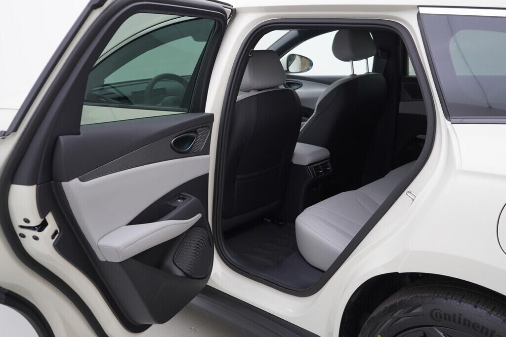 OH08300098_34.webp_SEAL 6 DM-i  Touring Comfort Lite  156 kW