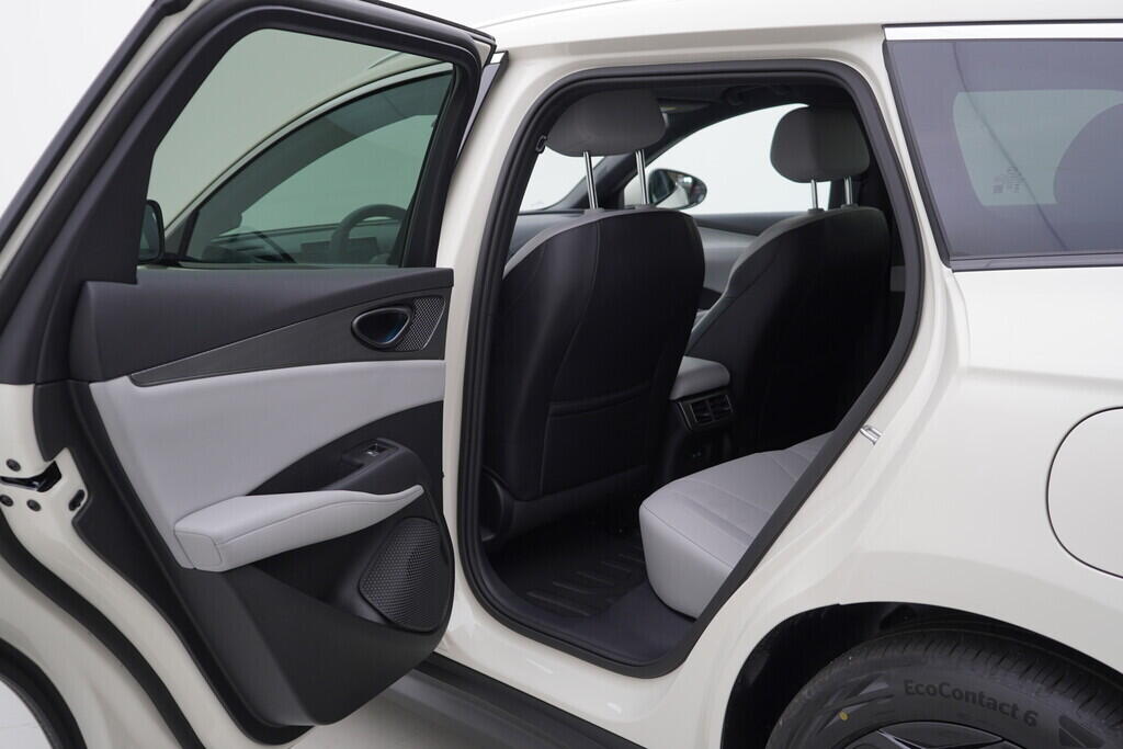 OH08300103_35.webp_SEAL 6 DM-i  Touring Comfort Lite  156 kW