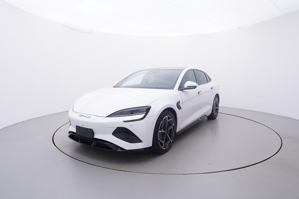 OH08300106_10.webp_Seal Excellence AWD 82,5 kWh 390 kW