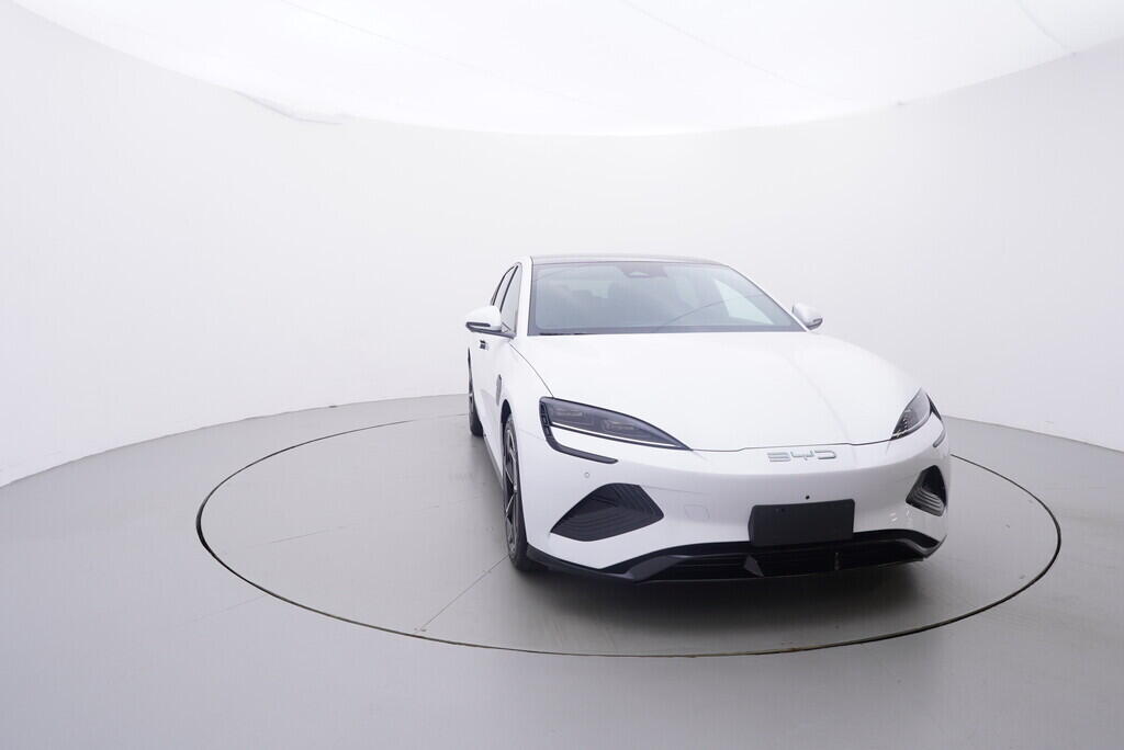 OH08300106_17.webp_Seal Excellence AWD 82,5 kWh 390 kW