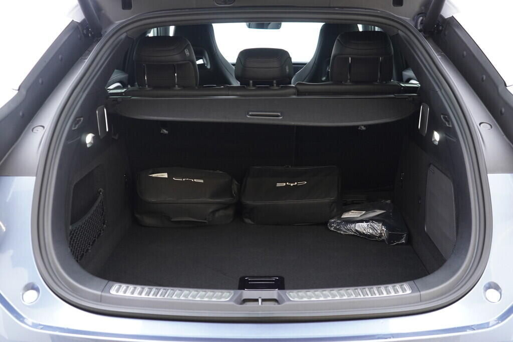 OH08300107_39.webp_SEALION 7 Excellence AWD 91,3 kWh 390 kW