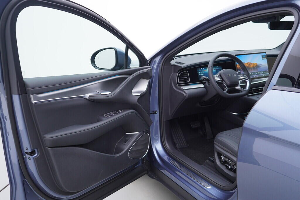 OH08300108_18.webp_SEALION 7 Comfort 290  kW