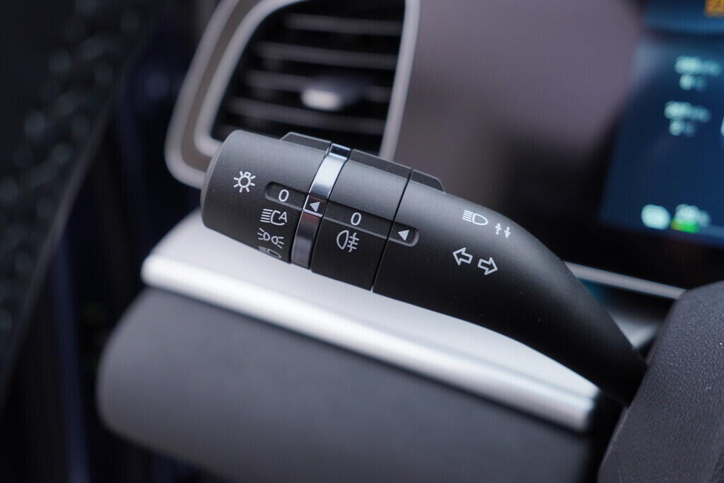 OH08300108_26.webp_SEALION 7 Comfort 290  kW