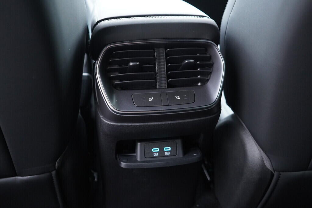 OH08300108_36.webp_SEALION 7 Comfort 290  kW