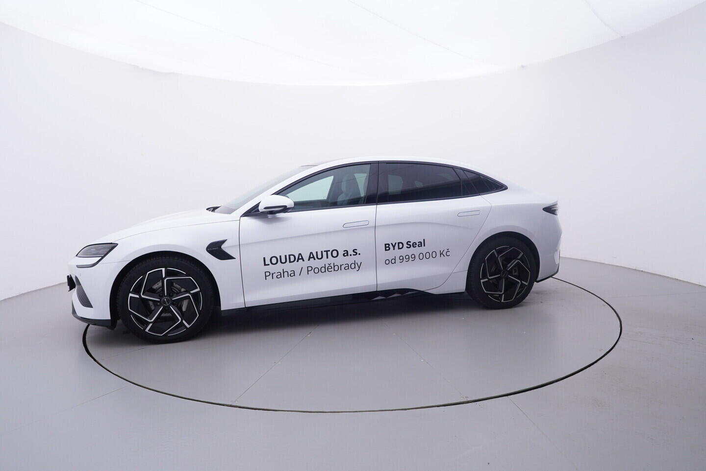 OH08300112_11.webp_Seal Excellence AWD 82,5 kWh 390 kW