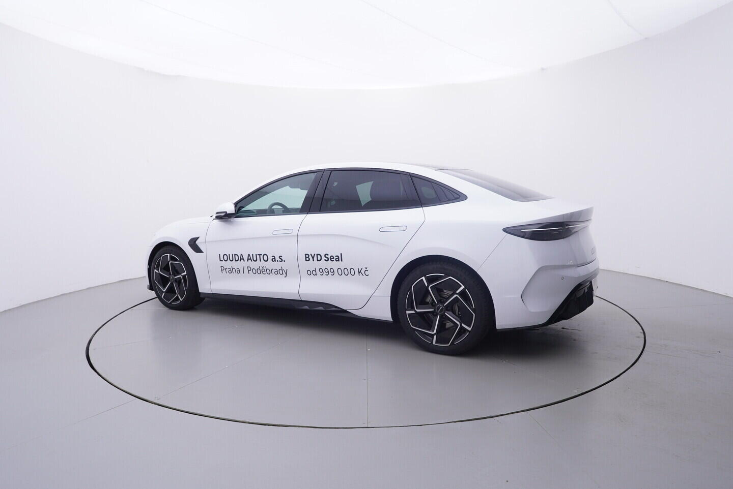 OH08300112_12.webp_Seal Excellence AWD 82,5 kWh 390 kW