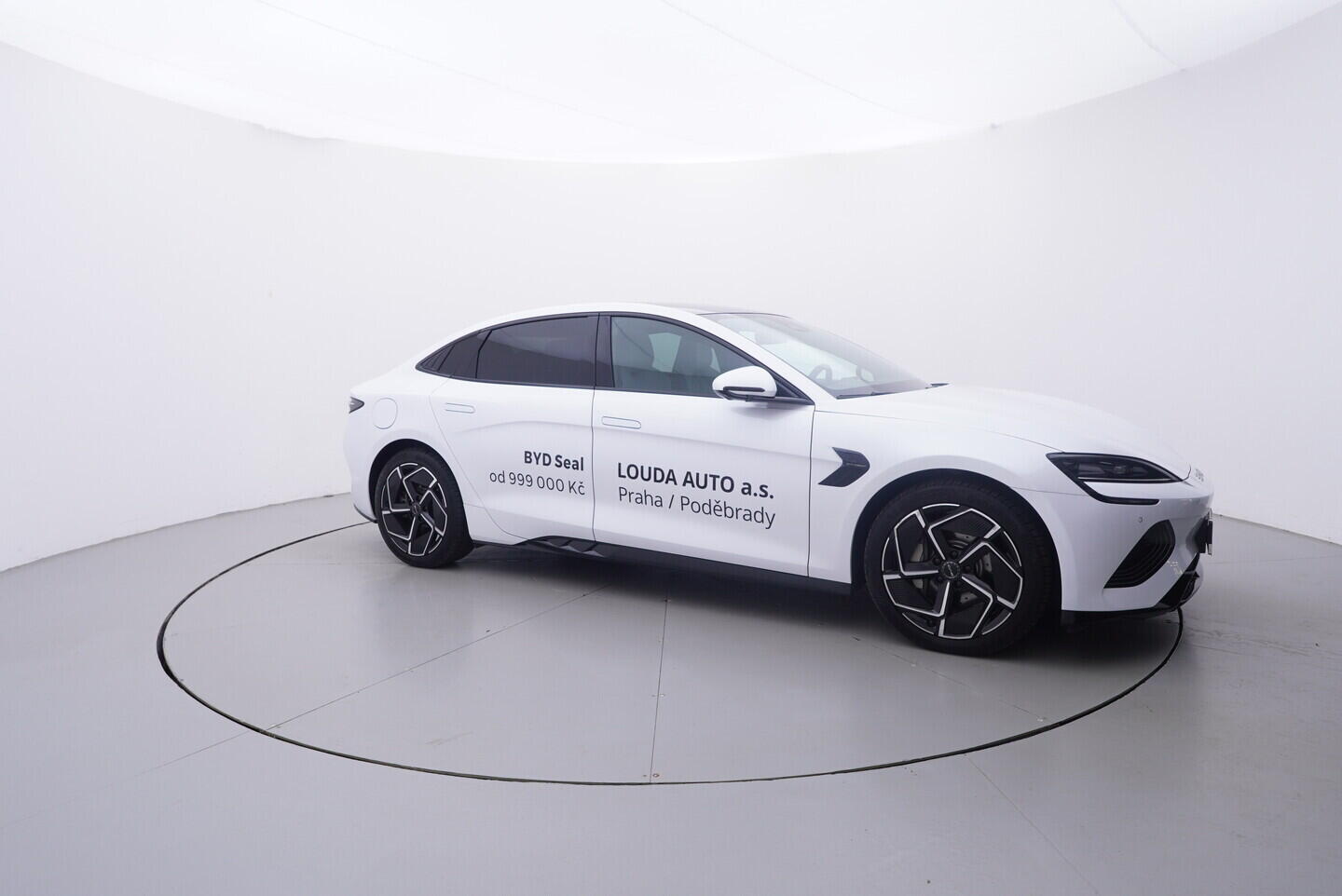 OH08300112_16.webp_Seal Excellence AWD 82,5 kWh 390 kW