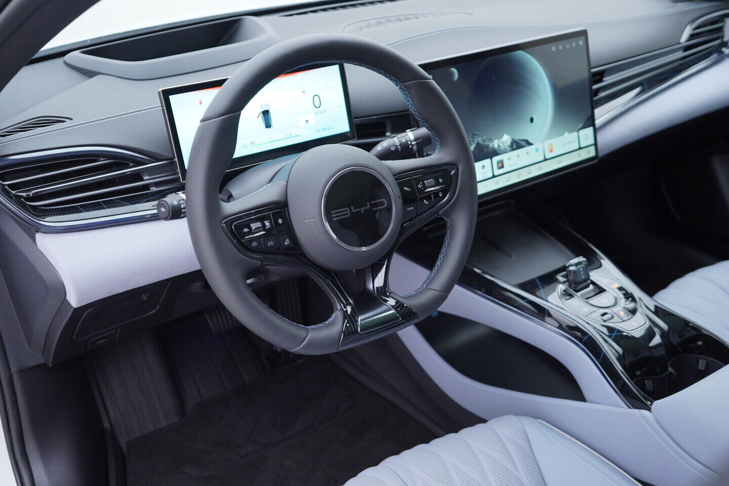 OH08300112_22.webp_Seal Excellence AWD 82,5 kWh 390 kW