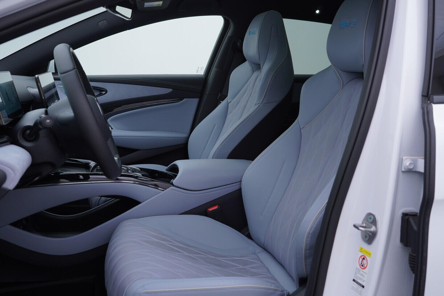 OH08300112_23.webp_Seal Excellence AWD 82,5 kWh 390 kW