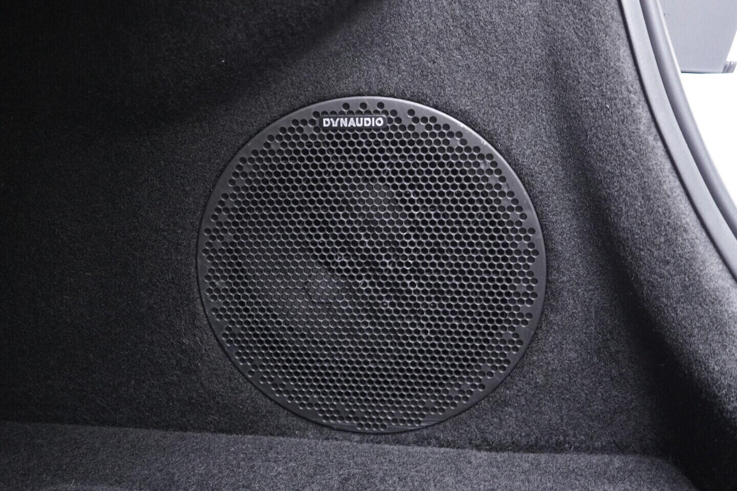 OH08300112_41.webp_Seal Excellence AWD 82,5 kWh 390 kW