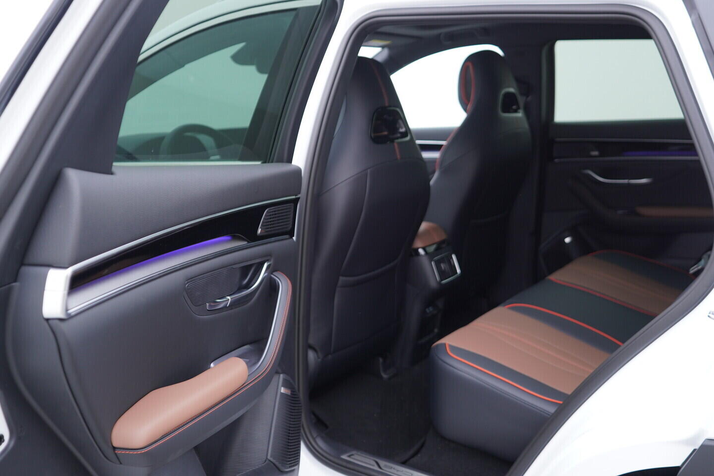 OH08300114_35.webp_SEAL U DMi Comfort 160  kW