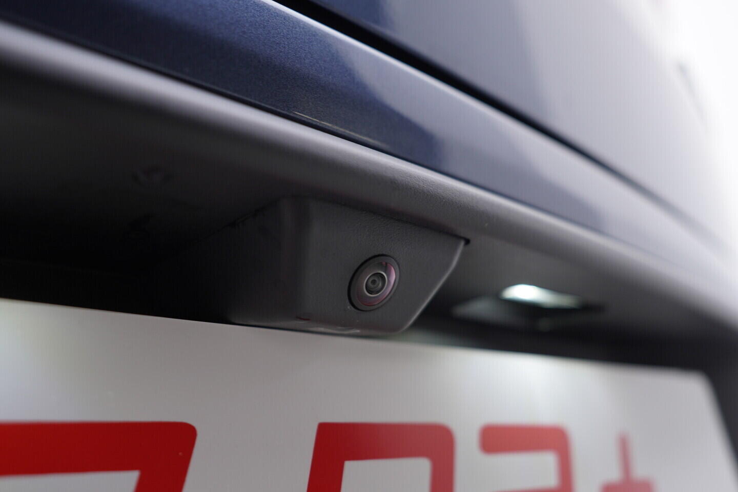 OH08300119_40.webp_SEAL 6 DM-i  Touring Comfort Lite  156 kW