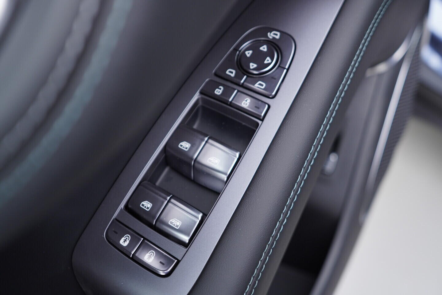 OH08300130_20.webp_SEALION 7 Excellence AWD 91,3 kWh 390 kW