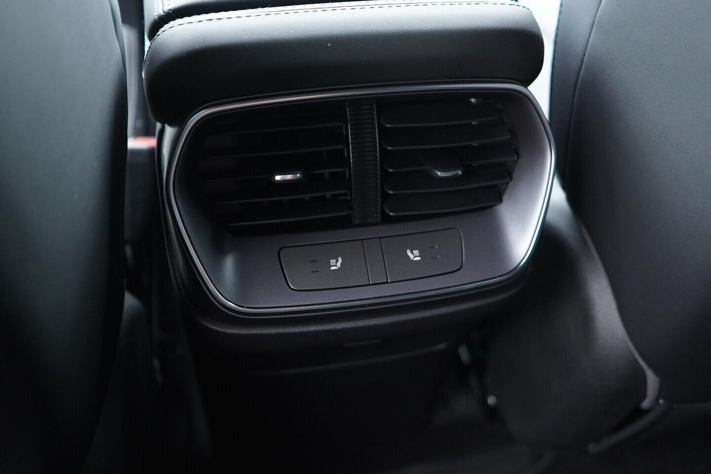 OH08300139_30.webp_SEALION 7 Design AWD 82,5 kWh 390 kW