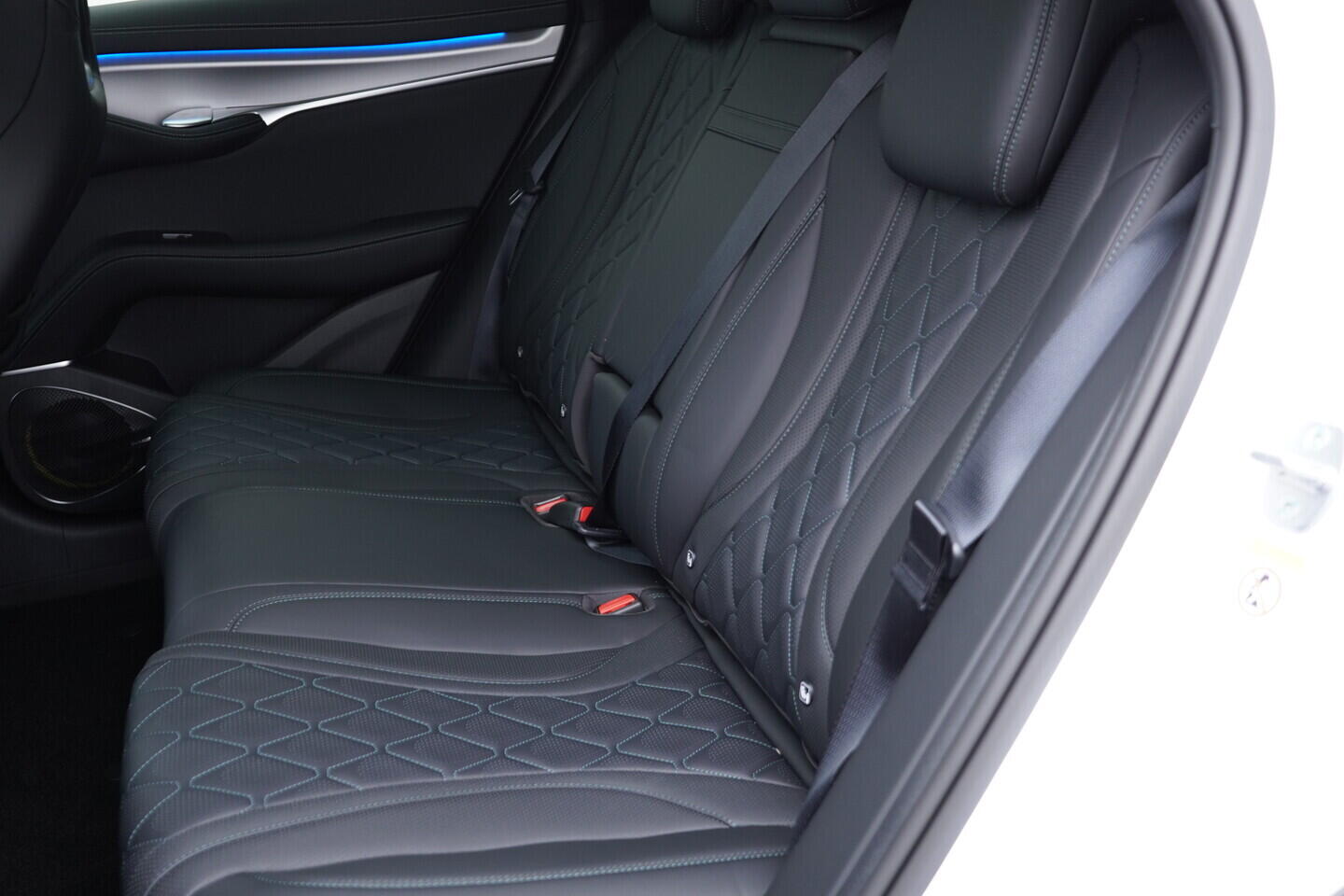 OH08300139_31.webp_SEALION 7 Design AWD 82,5 kWh 390 kW