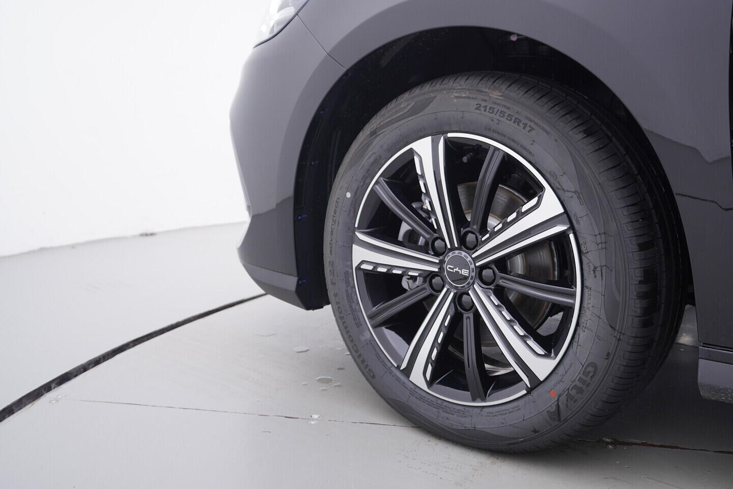 OH08300145_34.webp_SEAL 5 DM-i Design plug-in hybrid 156 kW