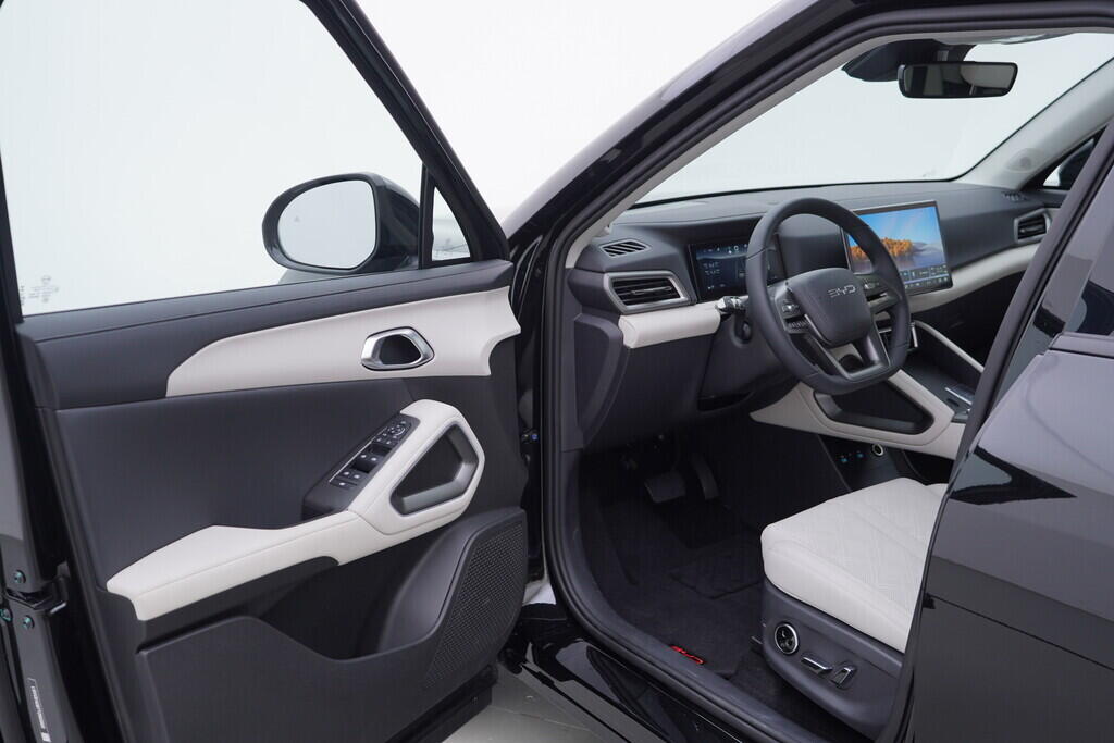 OH08300162_18.webp_Atto 2 Comfort 150  kW