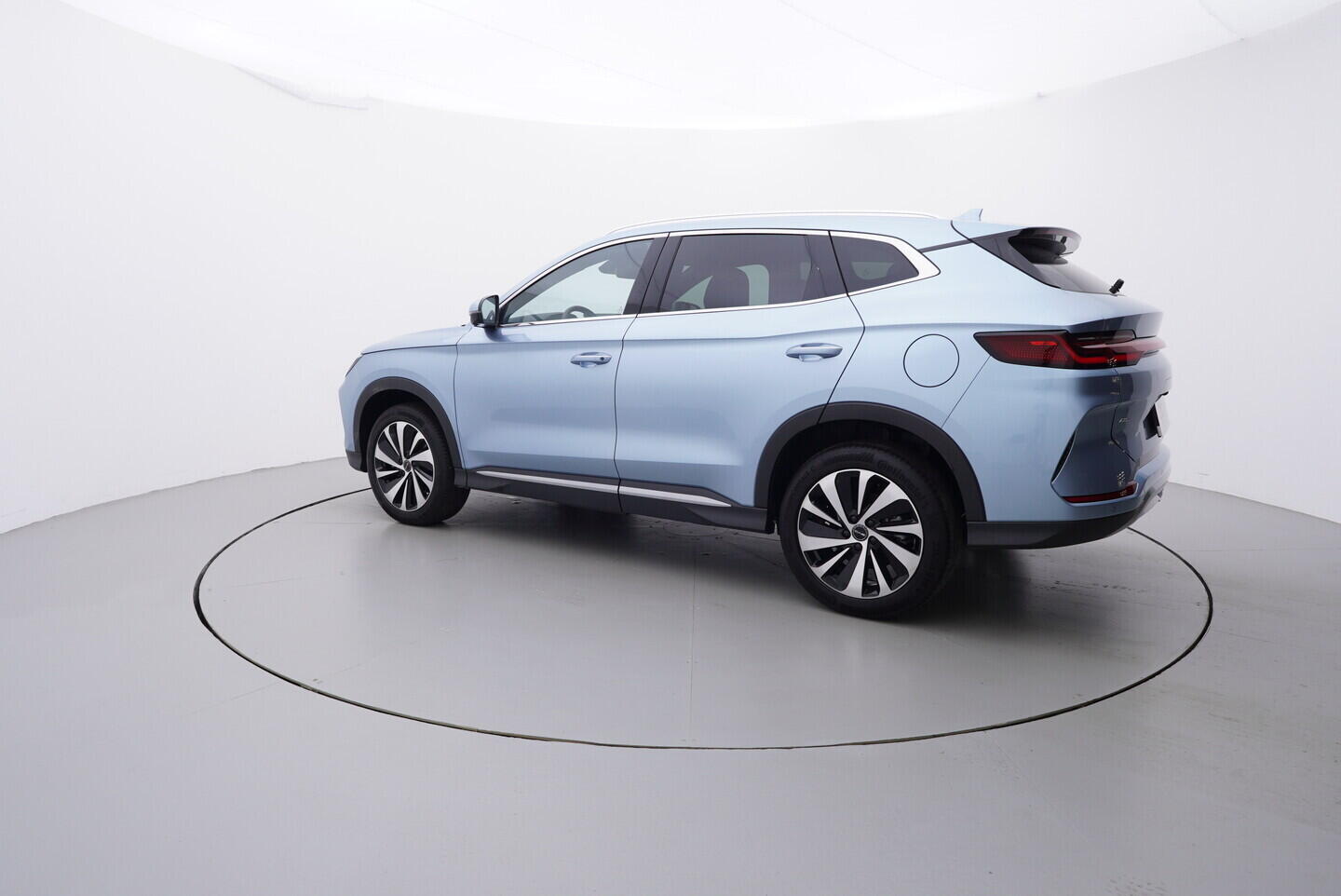 OH08300176_12.webp_SEAL U DMi Design plug-in hybrid 238 kW