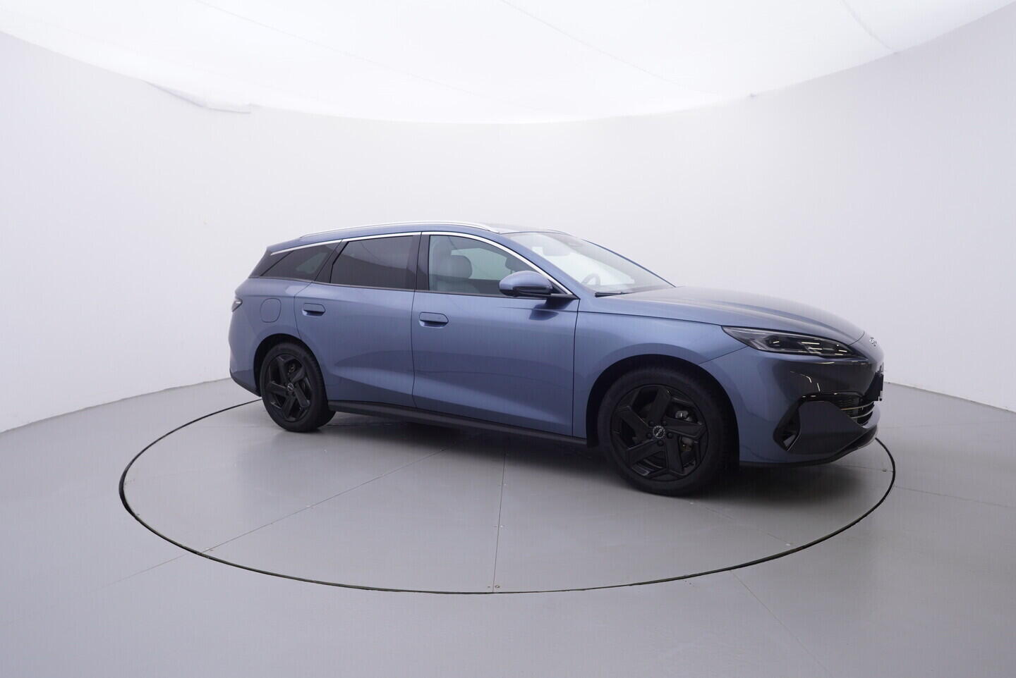 OH08300180_16.webp_SEAL 6 DM-i  Touring Comfort Lite  156 kW