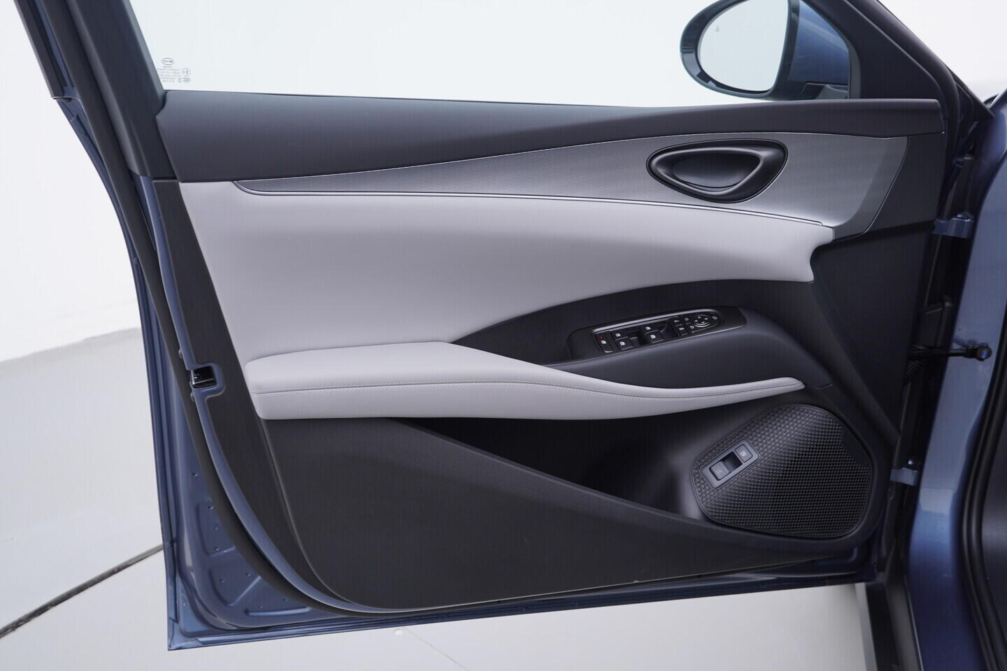 OH08300180_19.webp_SEAL 6 DM-i  Touring Comfort Lite  156 kW