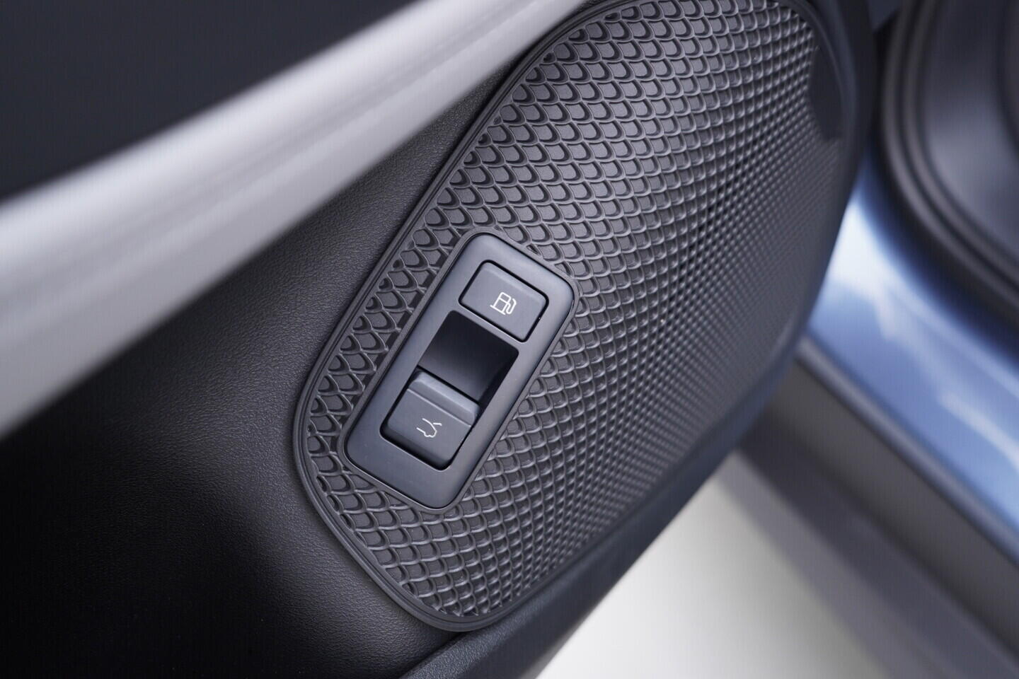 OH08300180_21.webp_SEAL 6 DM-i  Touring Comfort Lite  156 kW