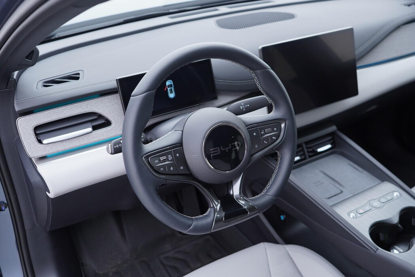 OH08300180_23.webp_SEAL 6 DM-i  Touring Comfort Lite  156 kW