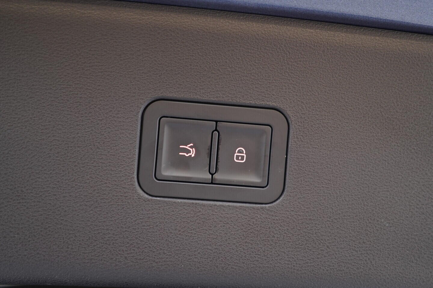 OH08300180_38.webp_SEAL 6 DM-i  Touring Comfort Lite  156 kW