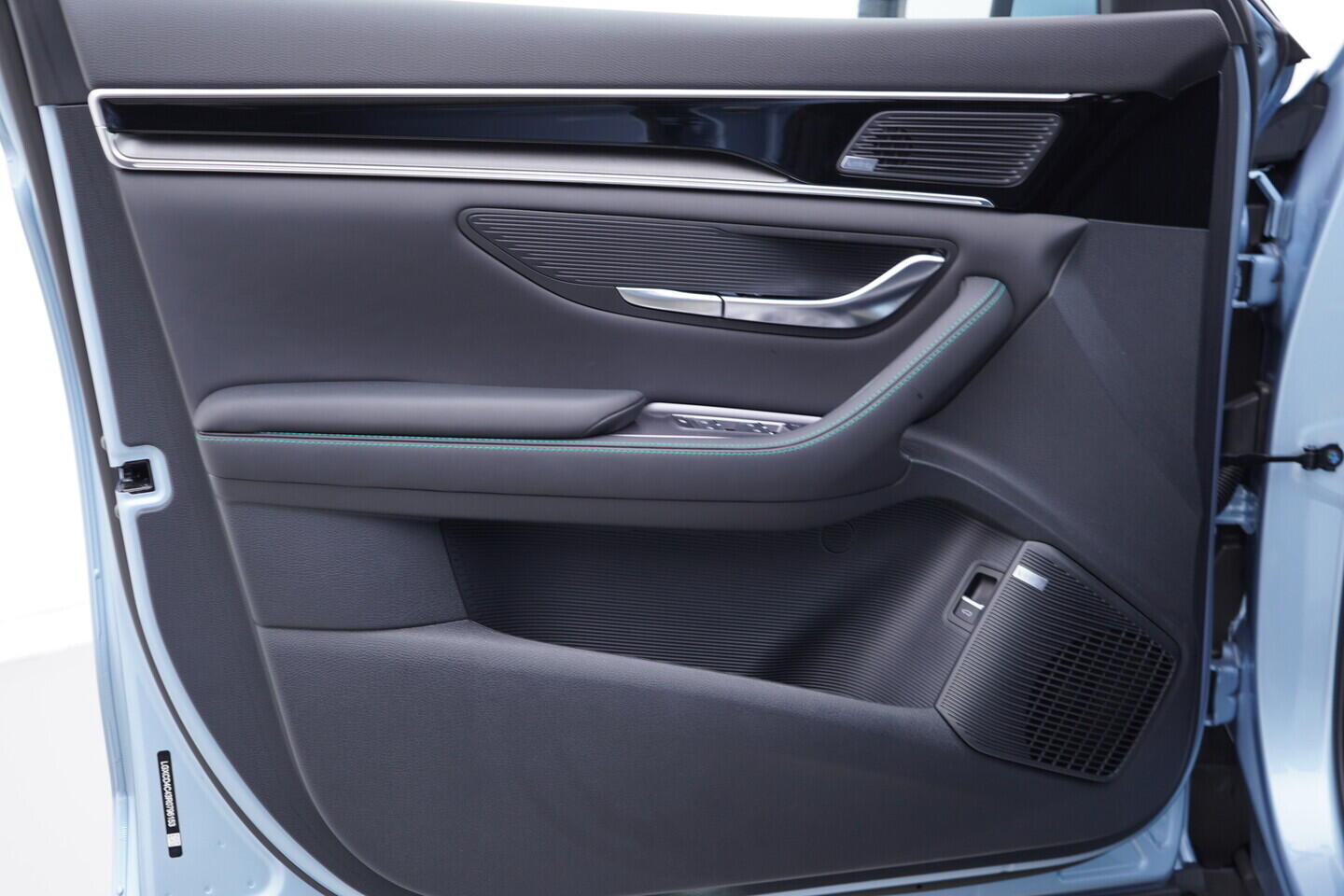 OH08300182_19.webp_SEAL U DMi Design plug-in hybrid 238 kW