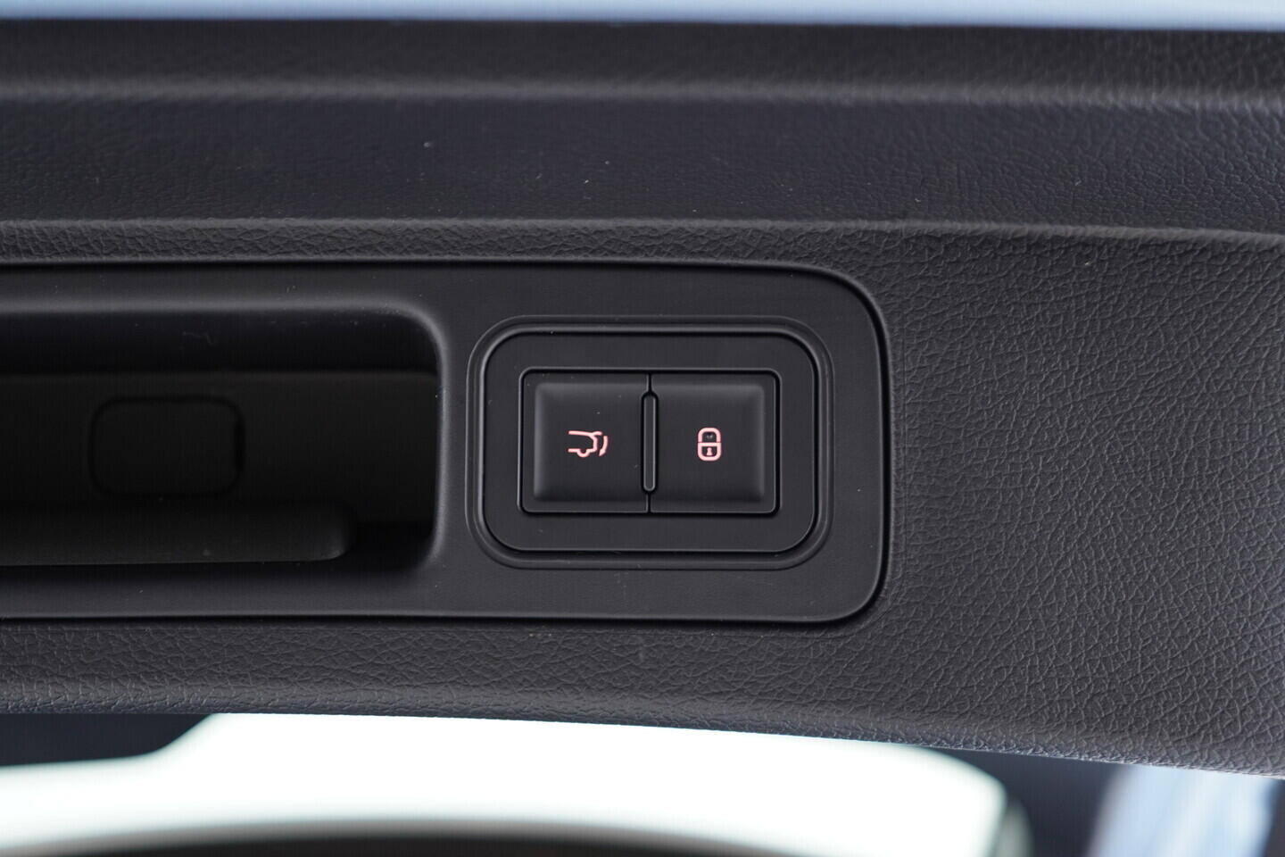 OH08300182_36.webp_SEAL U DMi Design plug-in hybrid 238 kW