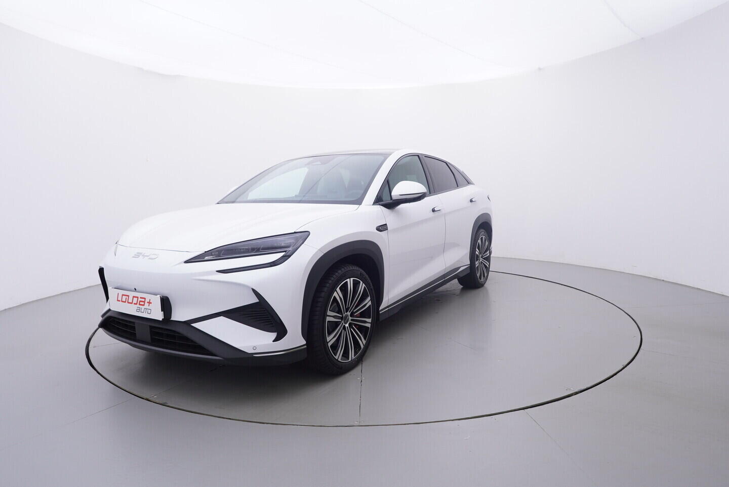 OH08300188_10.webp_SEALION 7 Excellence AWD 91,3 kWh 390 kW