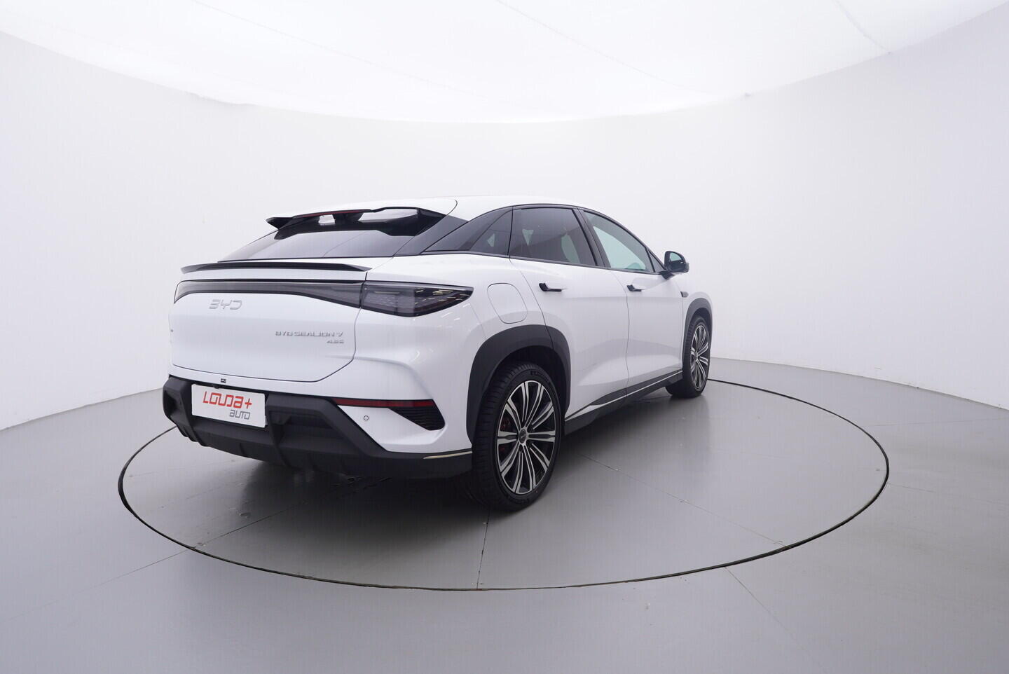 OH08300188_14.webp_SEALION 7 Excellence AWD 91,3 kWh 390 kW